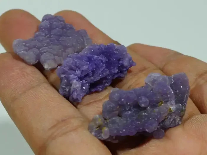 15 gram 3PCS NATURAL INDONESIAN GRAPE CHALCEDONY SPECIMEN -E81-