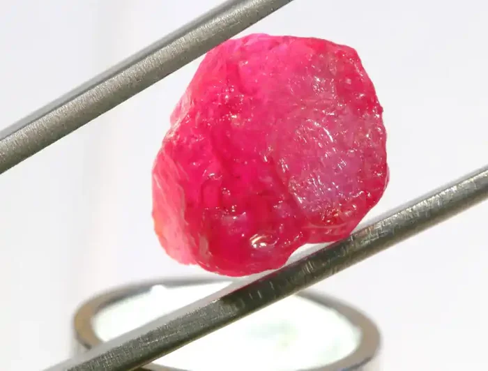 17.11-CTS RICH RED RUBY ROUGH RG-4977