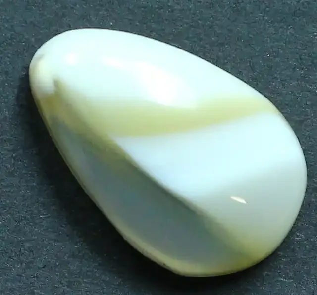 17.20 CTS TWO TONE AGATE CABOCHON STONE GORGEOUS