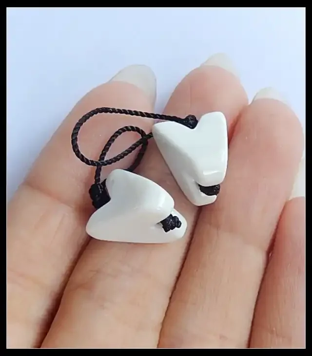 17.5 Ct White Agate Earring Beads(B1803)