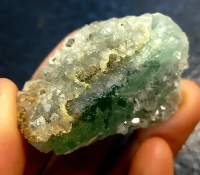 177 CTS FLUROITE SPECIMEN WITH PYRITE,CRYSTAL MS118