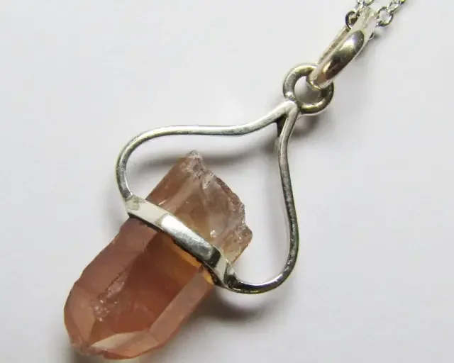 17Cts Tangerine Quartz Pendant MJA 908