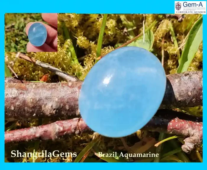 17mm 13.5ct Aquamarine cabochon oval deep sky blue