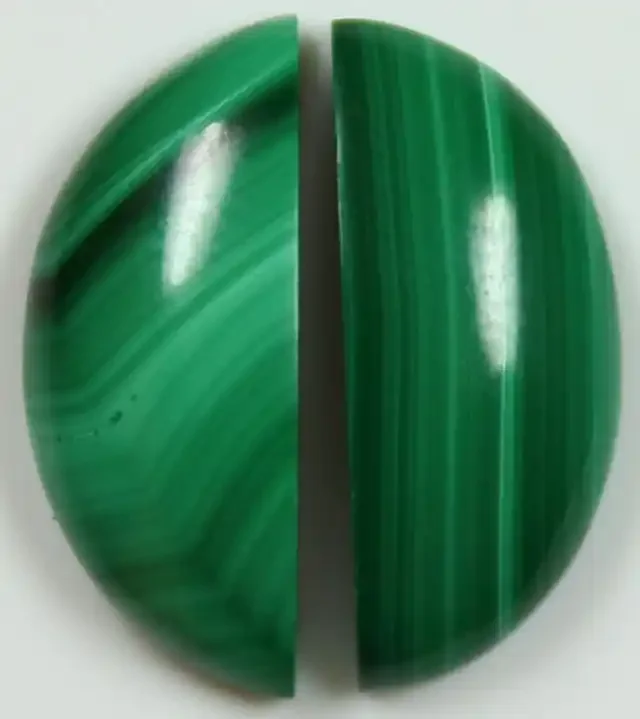 18 CTS MALACHITE PAIR OF STONE TOP GLOSSY POLISH ON STONES