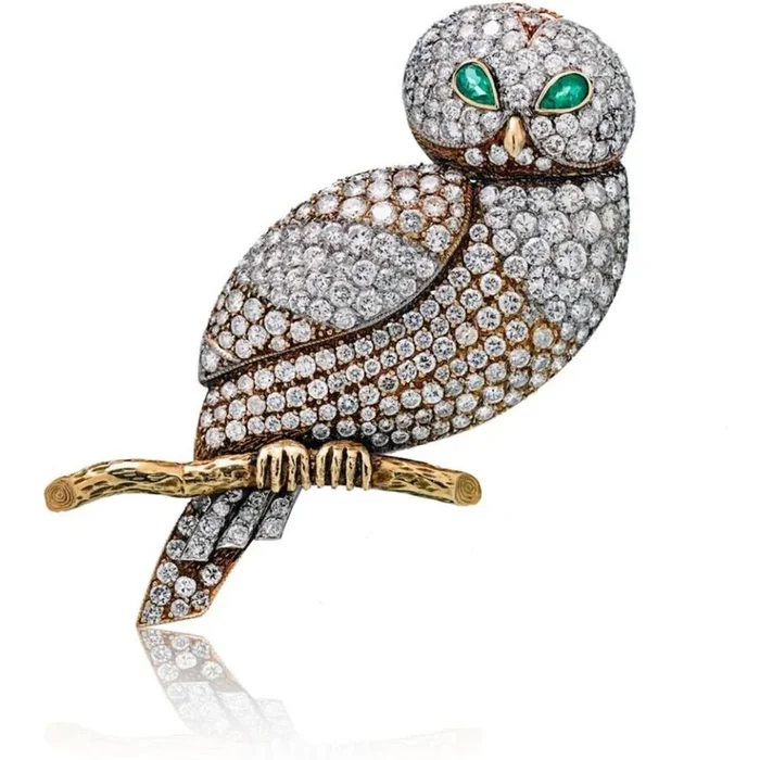 18K Yellow Gold French Owl Diamond Brooch