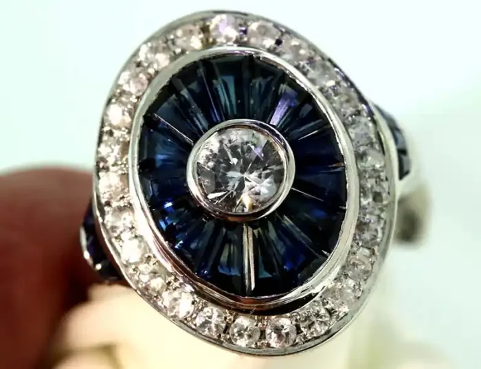 19.30-CTS SAPPHIRE RING BLUE AND WHITE SG-2781