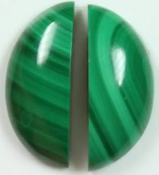 19 CTS MALACHITE PAIR OF STONE TOP GLOSSY POLISH ON STONES