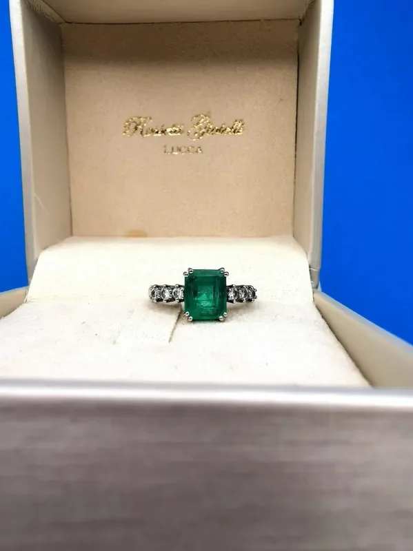 2,18ct 23/23 Colombian Emerald 18k Solid Gold Ring Colombian Emerald