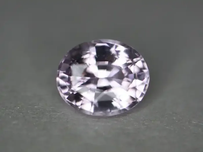 2.48 cts certified Sri Lankan spinel.