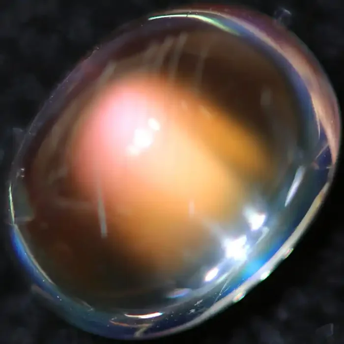 2.49 CTS RAINBOW MOONSTONE FORM MADAGASCAR. [S-SAFE497]