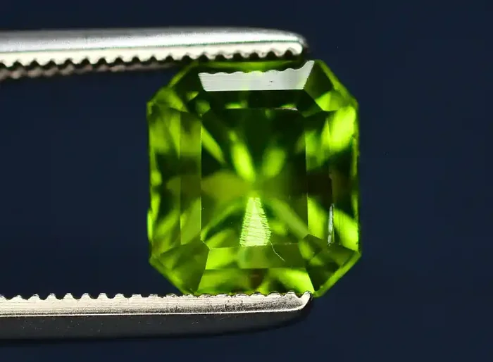 2.55 Ct Natural Top Quality Peridot-SKU-16