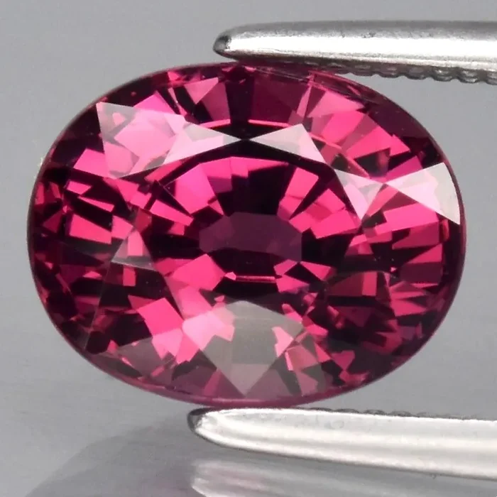 2.67 ct. Natural Earth Mined Purplish Pink Rhodolite Garnet Madagascar