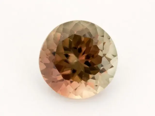 2.6ct Oregon Sunstone, Dichroic Round (S2025)