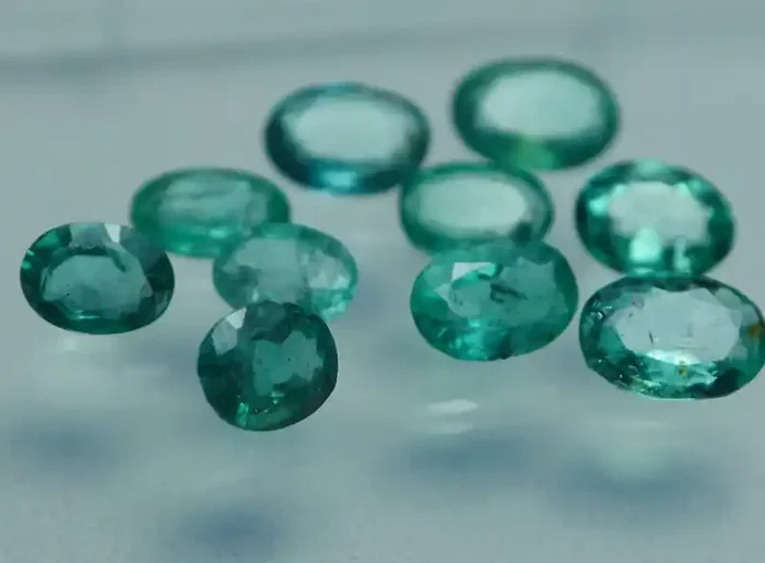 2.730crt PARCEL 10 PCS ZAMBIAN GREEN EMERALD –