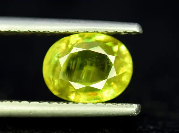 2.95 CT Sphene Titanite, Natural Full Fire Sphene Titanite Gemstone
