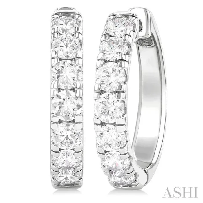 2 Ctw Round Cut Diamond Hoop Earrings in 14K White Gold