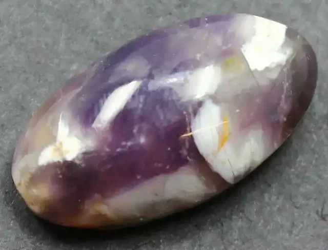 20.70 CTS LAVENDER JASPER CABOCHON STONE FROM OLD COLLECTION