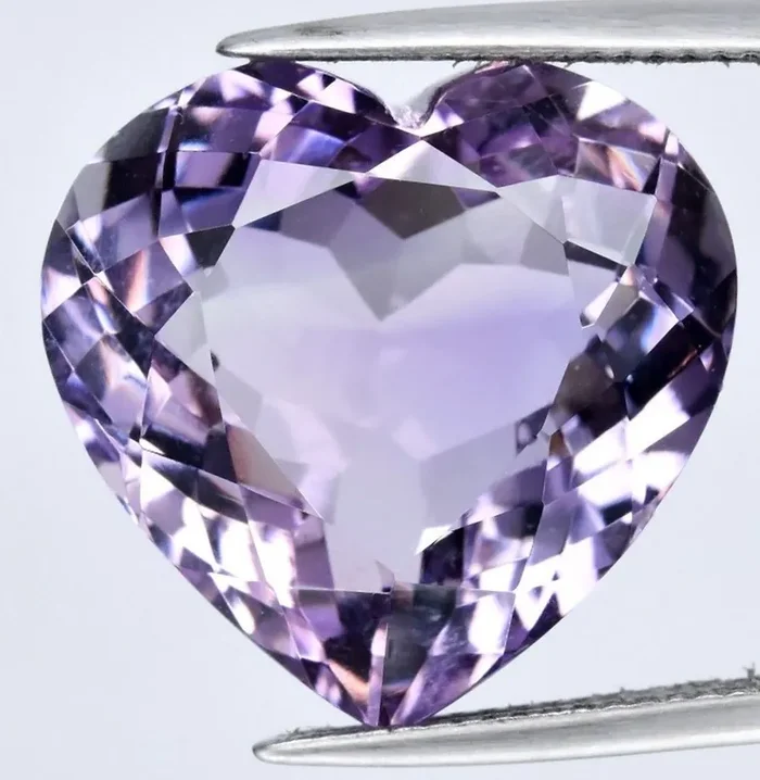 20.85 ct. Natural Unheated Purple Amethyst Uruguay