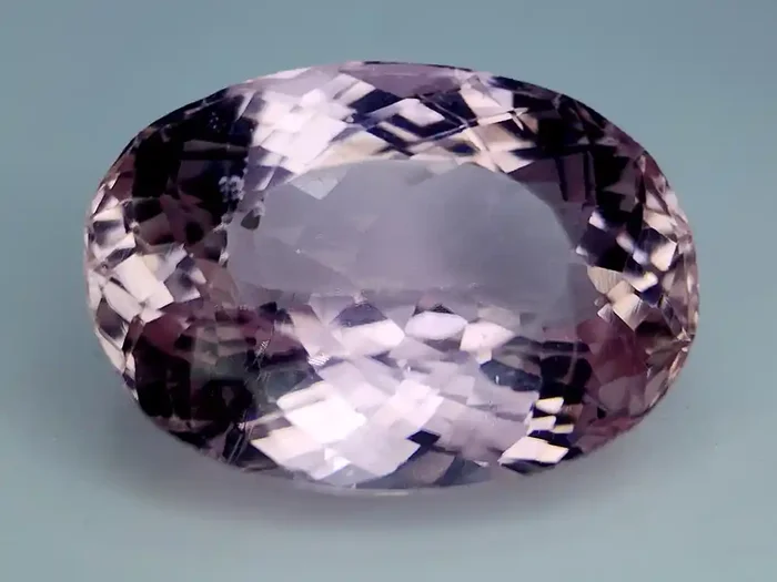 21.72 Carat Natural Pink Kunzite IGCPK8
