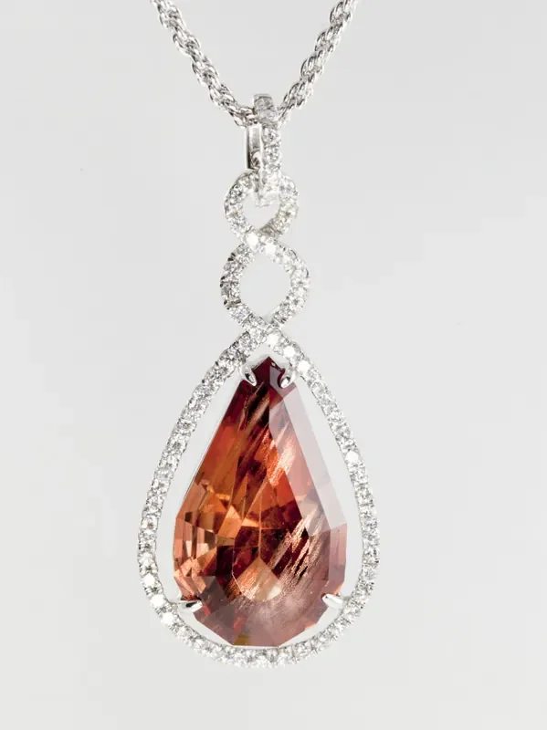 21.7ct Reddish Orange Pear Oregon Sunstone Pendant (S331P)