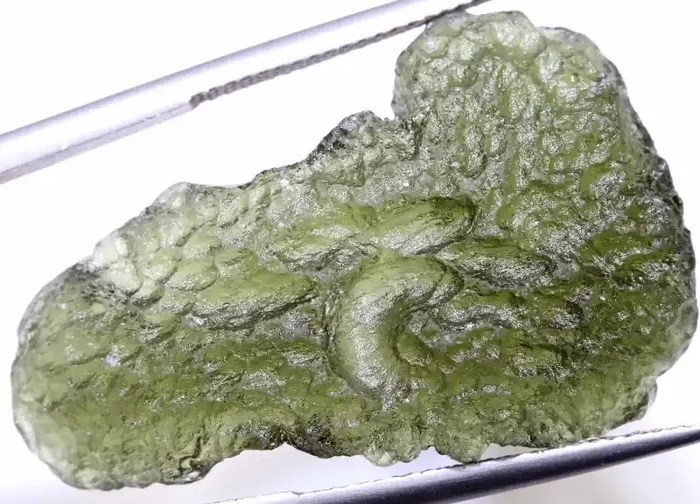 25.20CTS TOP QUALITY MOLDAVITE ROUGH RG-5046