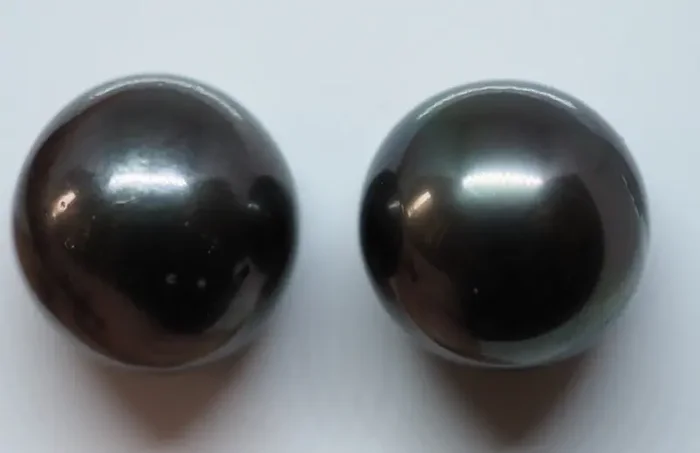 26.55CT PEARL PAIRS GREAT FOR EARINGS PL36