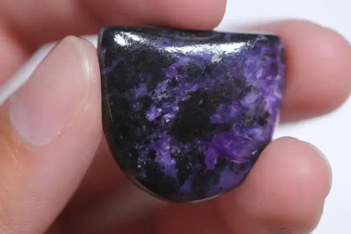 27 CTS CHAROITE CABOCHON BR 2458