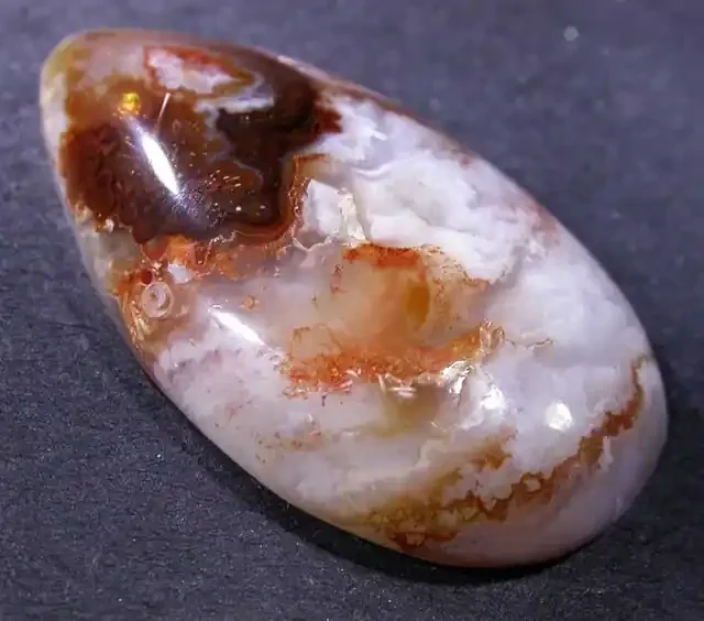 28.40 CTS FIRE AGATE FROM MEXICO -DOMED [ST7641 ]