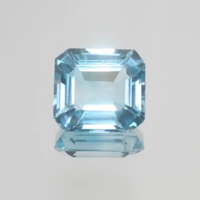 28.95 Ct Sky Blue Topaz Faceted Rectangular 18.5x17mm.(SKU 457)