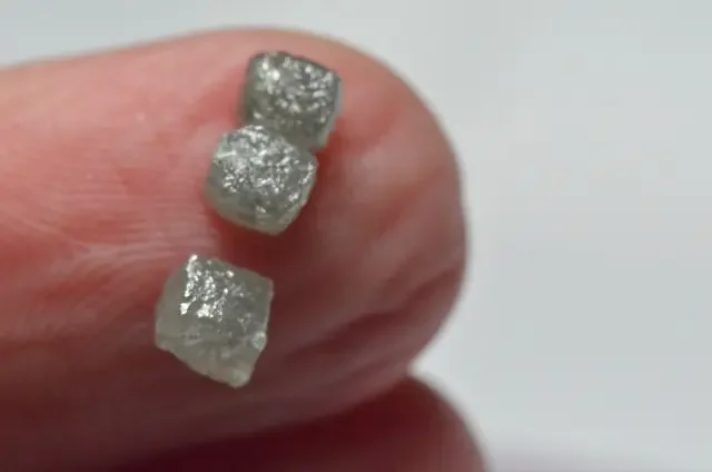 2ct parcel 3 3.6mm to 4.4mm silver grey diamond cubes