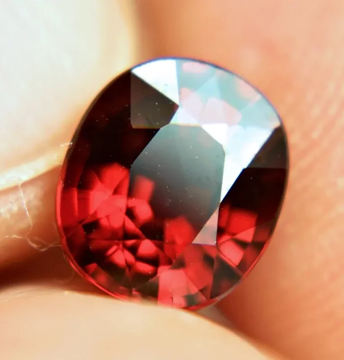 3.13 Carat VVS Red African Spessartite Garnet – Gorgeous