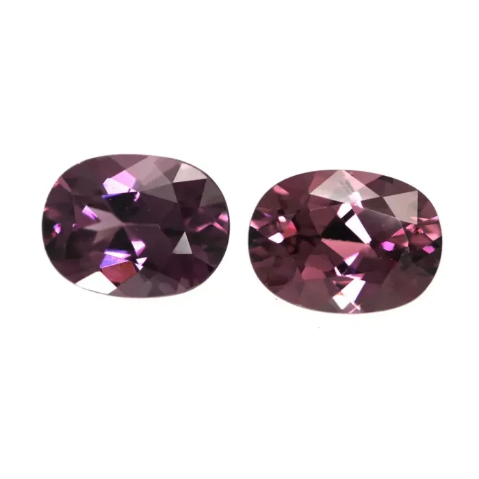 3.16cts Natural Rhodolite Garnet Matching Oval Cut
