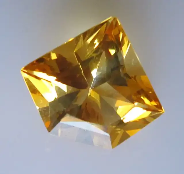 3.19cts Golden Yellow Citrine Diamond Profile Shape