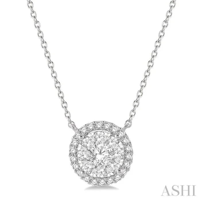 3/4 Ctw Circular Round Cut Diamond Lovebright Pendant With Chain in 14K White Gold