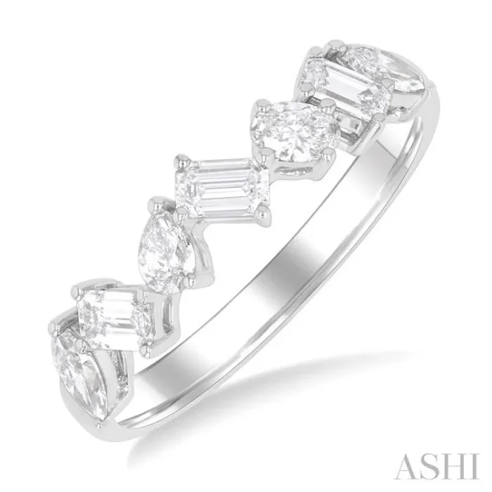 3/4 Ctw Mixed Shape Diamond Cut Fashion Band in 14K White Gold