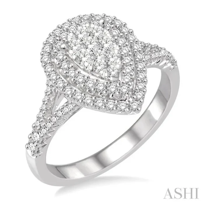 3/4 Ctw Pear shape Diamond Lovebright Diamond Ring in 14K White Gold
