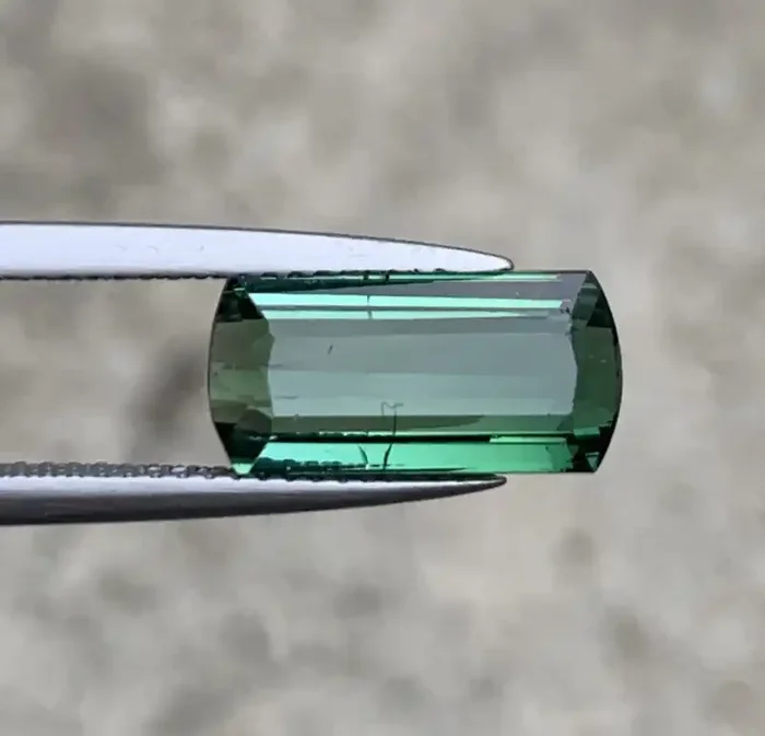 3.65 Carats Natural Tourmaline Gemstone