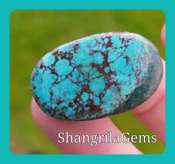 30mm Chrysocolla cuprite cabochon 24ct