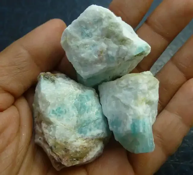 320 CTS AMAZONITE PARCEL MS 572