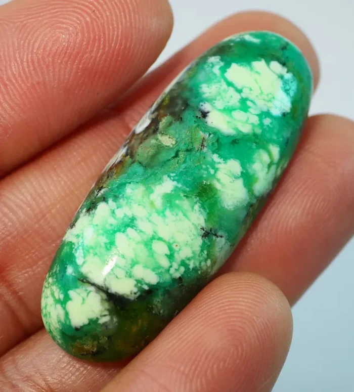 37.75CT CHINESE JADE CABOCHONS ME66