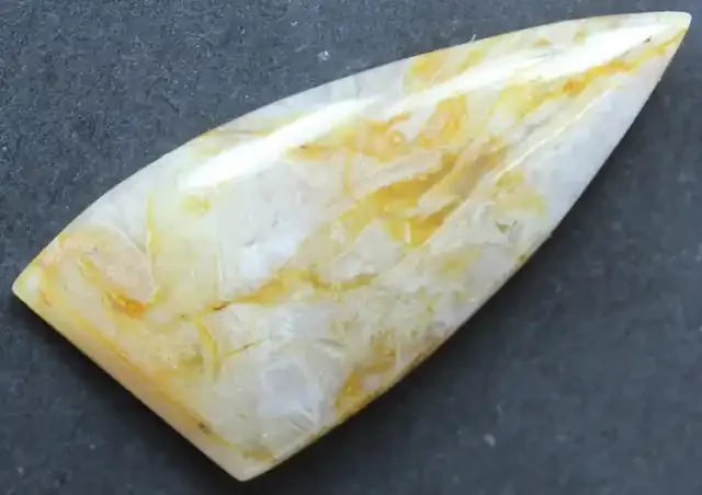 38.35 CTS SAGENITE AGATE CABOCHON STONE FROM OLD COLLECTION