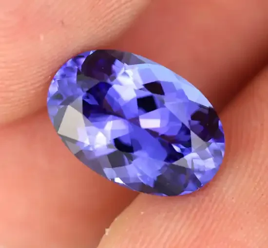 4.02 CTS VVS CERTIFIED TANZANITE STONE [ZST309]