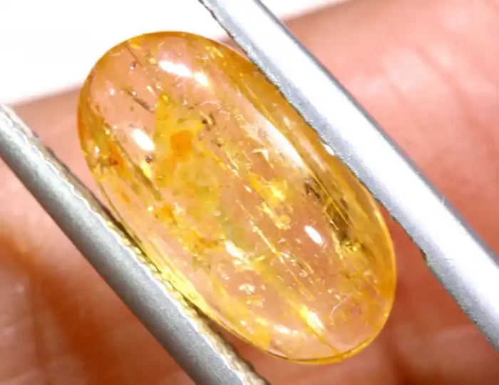 4.05 CTS GOLDEN TOPAZ CABOCHON TBM-2246