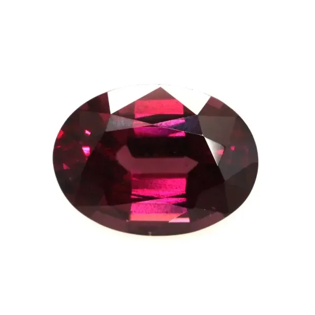 4.23cts Natural Rhodolite Garnet Oval Cut
