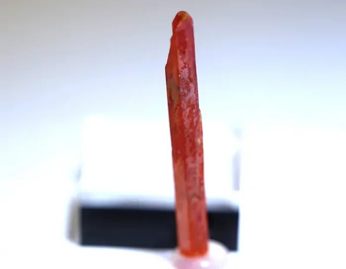 4.75- CTS CROCOITE SPECIMEN TASMANIA RG-4481