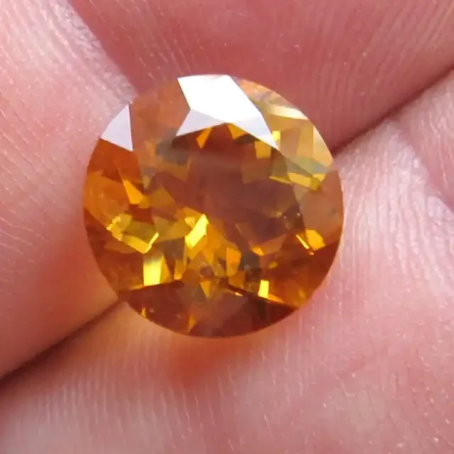 4.86cts Golden Yellow Citrine Round Shape