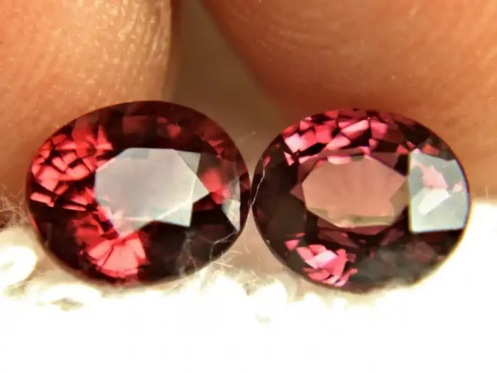 4.89 Carat VVS African Rhodolite Garnets – Superb