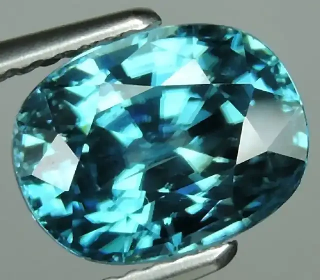 4.90 CtS AWESOME SPARKLE NATURAL NR..BEST BLUE ZIRCON
