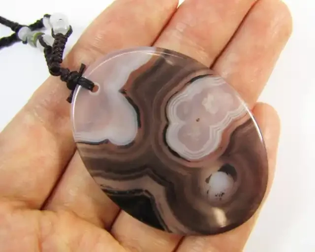 40 Cts Good Pattern Agate Pendant MJA 892