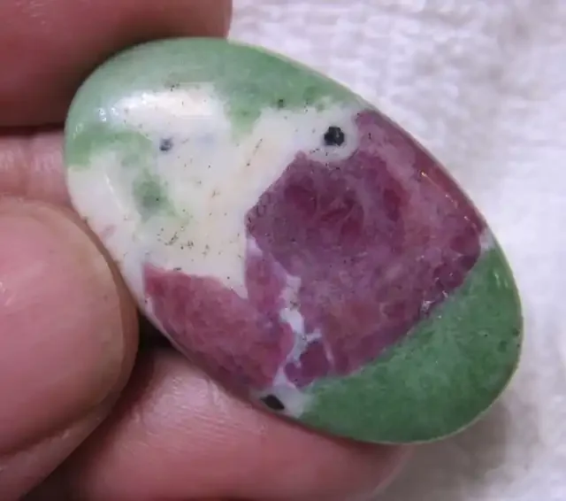 43 Cts Cabochon African Ruby zoisite Gemstone BU874